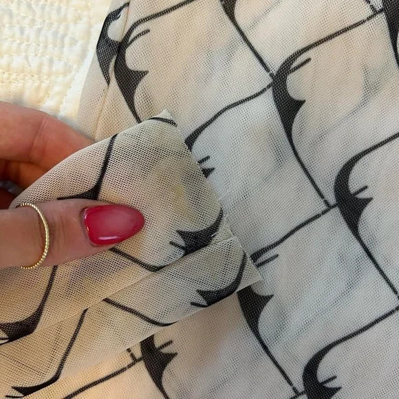 Baum Und Pferdgargen Mesh Turtleneck - PEAK SCANDI STYLE - Picture 5 of 8